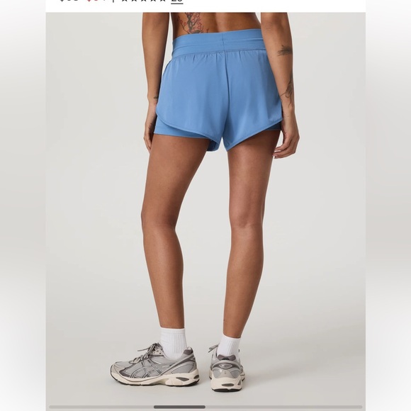 Vuori Daily Speed Short 2.5” - Picture 2 of 4